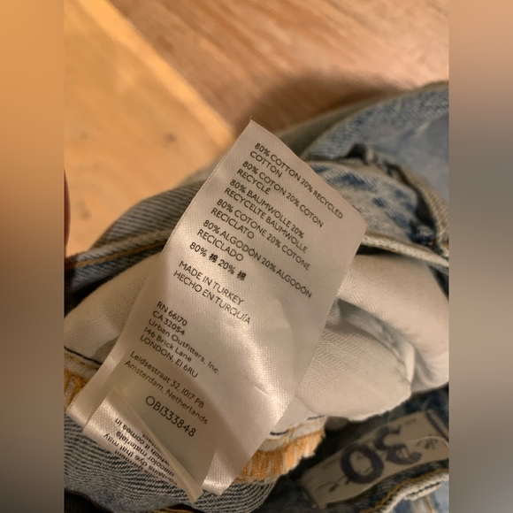 Free People- We The Free | Wide Leg Distressed Light Wash Jeans | Sz 30 Trending - Picture 6 of 10